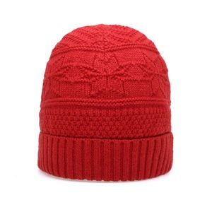 A.P.C. Men’s wool beanie